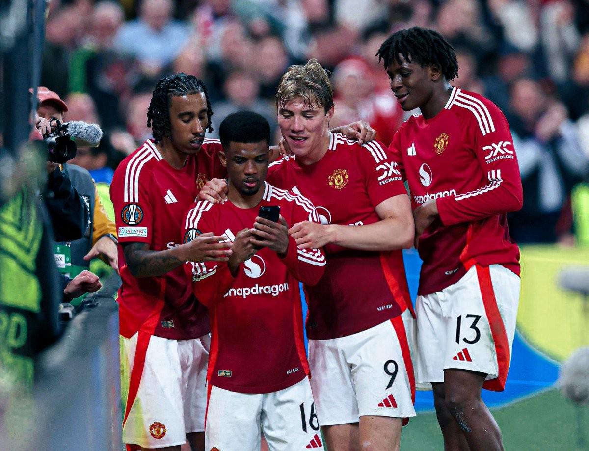 欧宝官网关于清晨曼联备战欧联,造点机会细节曝光,质疑声仍在,纪律约束更严格的信息